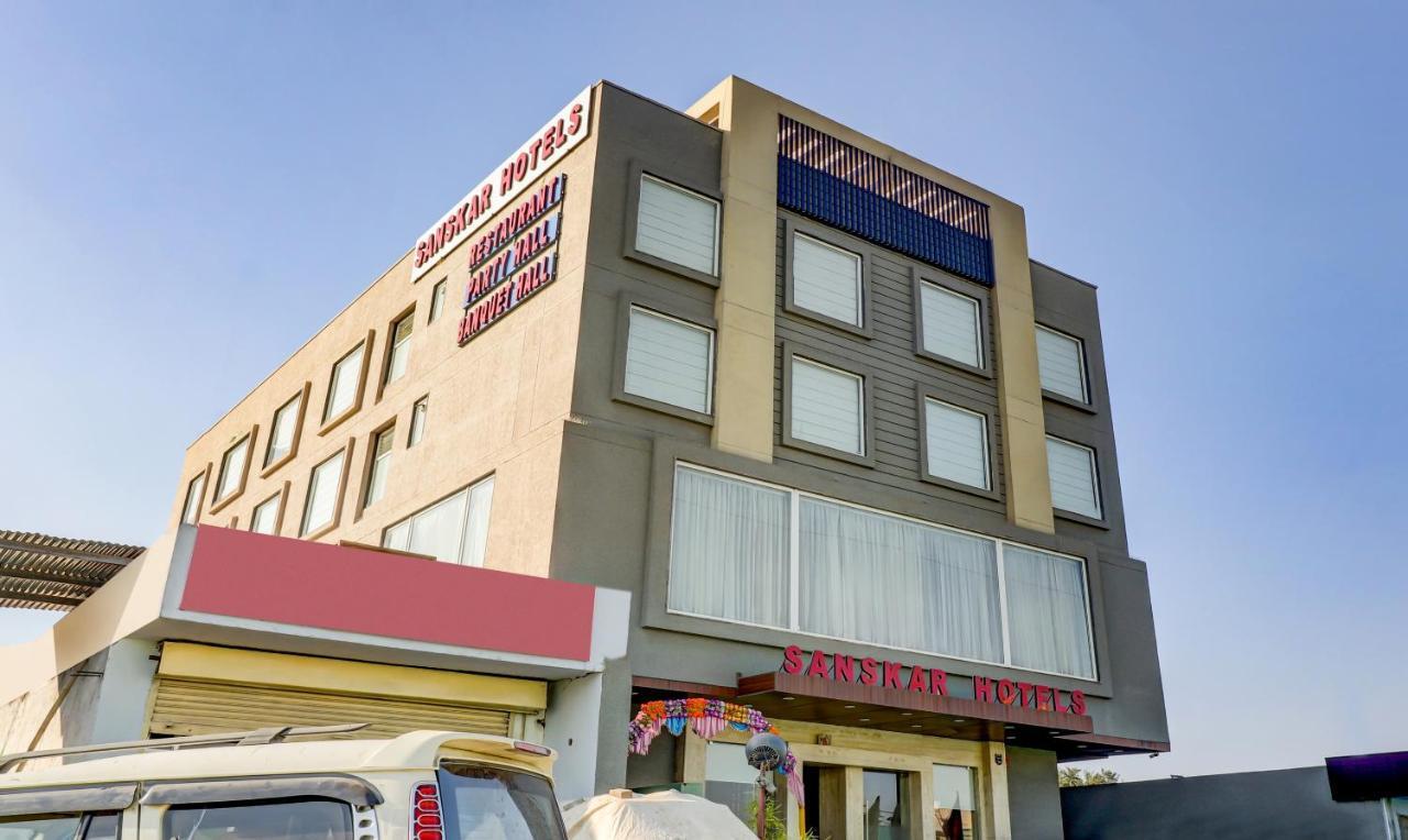 Sanskar Hotel Jaipur Luaran gambar