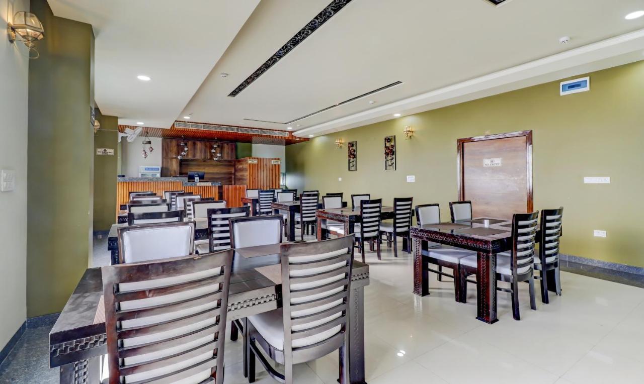 Sanskar Hotel Jaipur Luaran gambar
